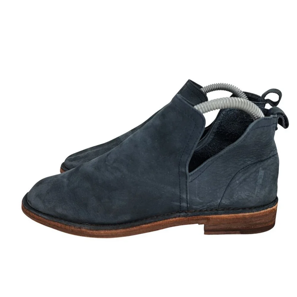 Tory Burch Navy Blue Suede Pull On Ankle Booties Boots Chelsea Size 6 Soft